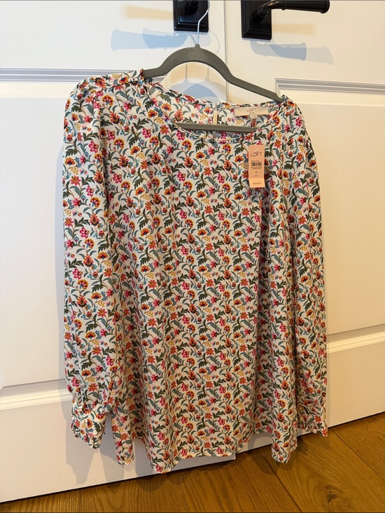 LOFT Tops - LOFT Cream Floral Button-Neck Long Sleeve Top